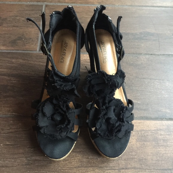 3/$25❤️Wedges [US6] - Picture 2 of 9